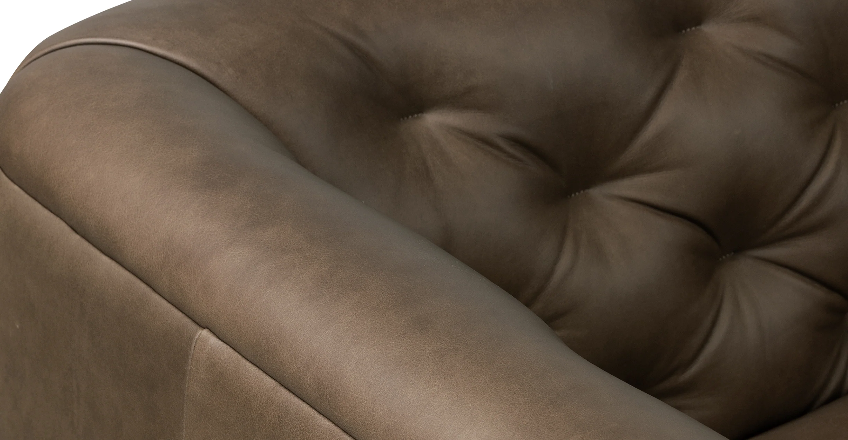 Essex Sofa - Image 61