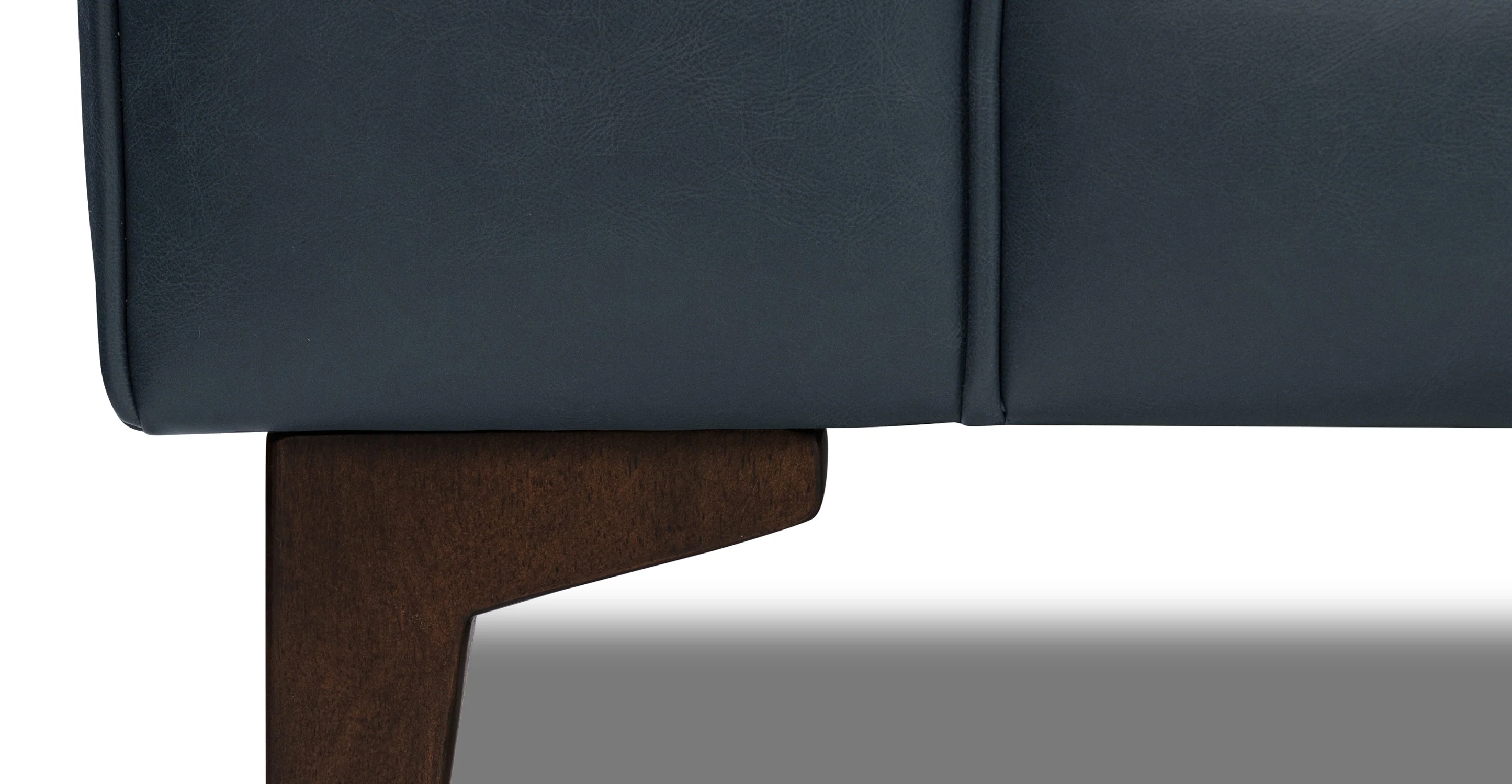 Essex Sofa - Image 93
